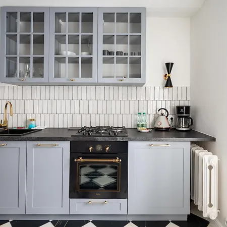 Szpitalna Centre By Bookinghost