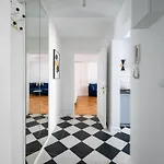 Apartman Szpitalna Centre By Bookinghost Varsó