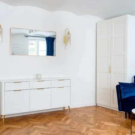 Apartman Szpitalna Centre By Bookinghost Varsó