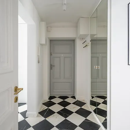 Szpitalna Centre Apartment